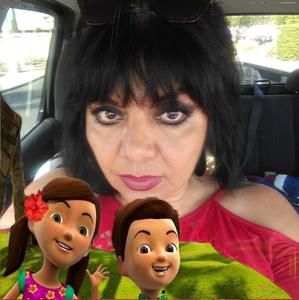 Meet your Posher, Lupe